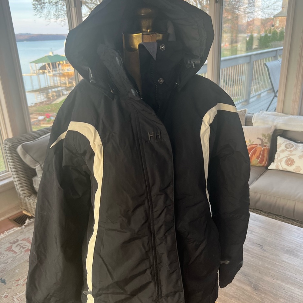 Women’s Helly Hanson Black / Ecru Ski Jacket Size Small (with removable hood)